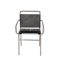 Cadira Roquebrune de cuir negre Eileen Grey de disseny modern